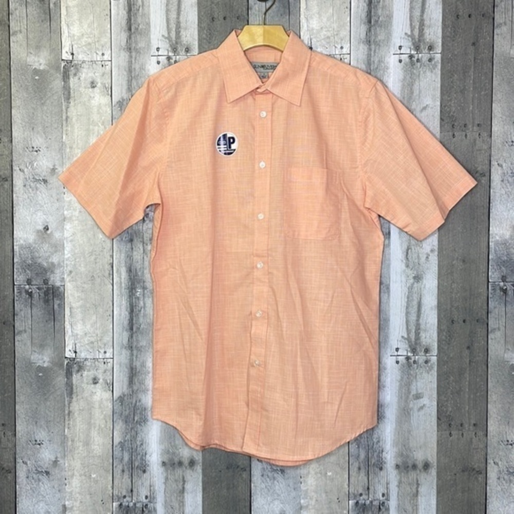 𝅺nwt Sunriver Clothing peach‎ and white button down short sleeve shirt. Small